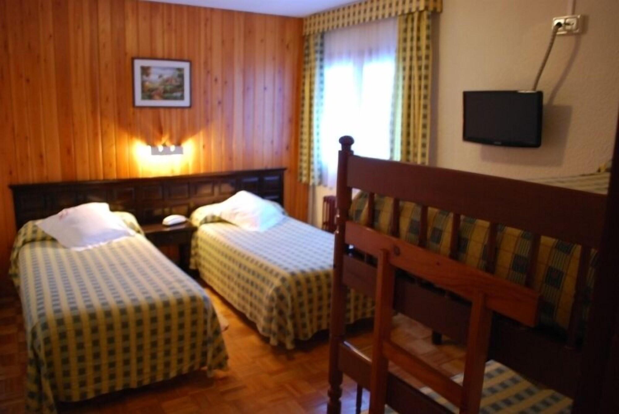 Hotel Adsera La Molina  Zewnętrze zdjęcie